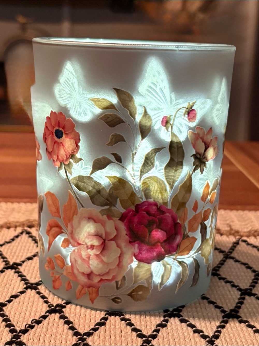 Floral Glass Luminary Deoor